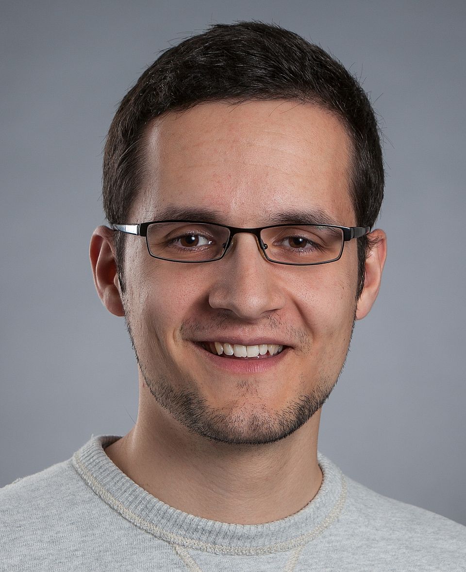 Raphael Alù